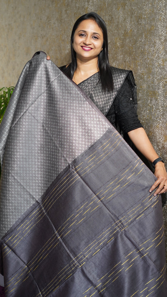 SEMI TUSSAR SAREE CODE:MB121