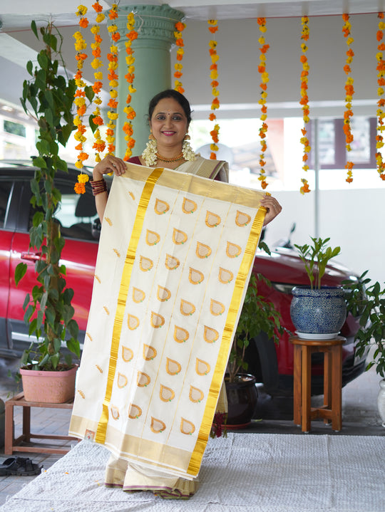 KERALA SAREE CODE: MB207