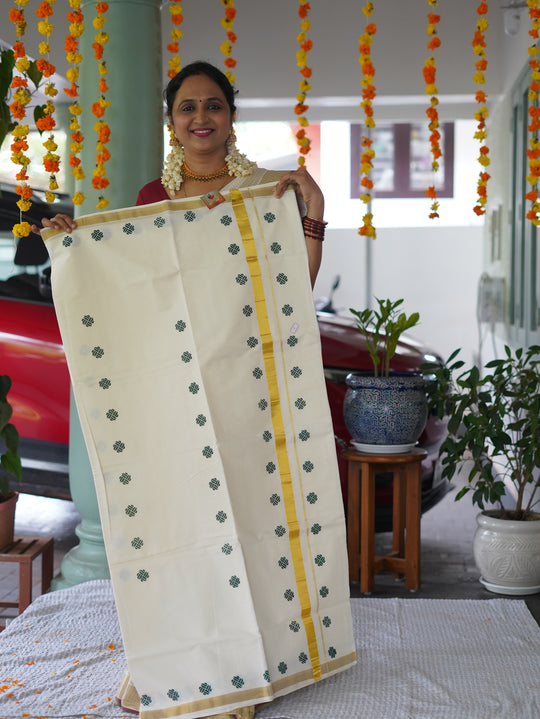 KERALA SAREE